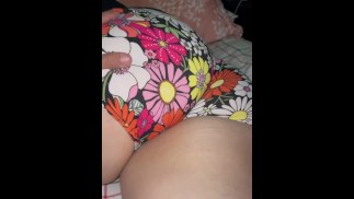 Сексуальная латинка раком. Оказание соседу «одолжения»