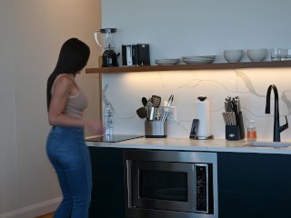 (Watch This) Milf Wants To Be A TikTok Star Tricked Into Sucking Young Guys Dick!! Ft Alyssia Vera screenshot number 0