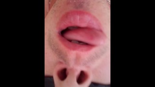 dear women, this video is for you: his majesty, my tongue