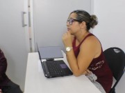 Preview 2 of A cambio de un aumento de sueldo me follo a mi jefe - Historia completa - Porno en Español