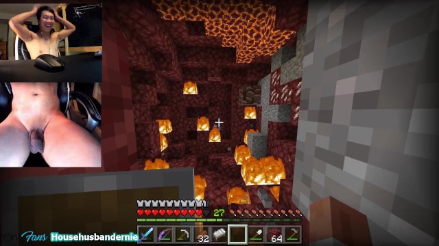 Playing Minecraft naked Ep.3 Luckiest ancient debris mining you'll ever see!! OMG