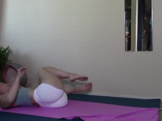 Yoga Wheel and Evening Stretch. Join my Website 4 more Workouts, Pvt Chat see c Profile
