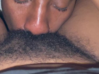 eating_that hairy muff from the front