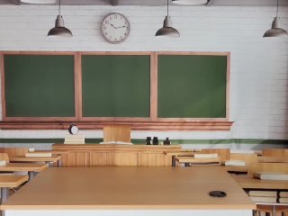 Summer School - Stockings and Virtual Sex