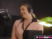 Preview 3 of Chubby lesbians lick cunts and asses in the studio