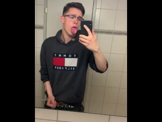 Twink Jerks off in Public Toilet