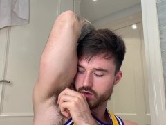 Macrophilia - armpit slave to gym bully