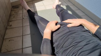 只是一个星期天下午的戏弄