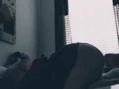 Weirdo - Screenshot 6 of 16 - Twerking
