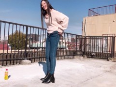 【中文字幕】女生站着也能尿尿!? 用玩具自慰💕日本美女小便, 户外 6/16