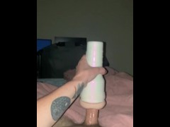 Riley Reid Flesh Light Cum Shot - Screenshot 4 of 16 - Solo Male