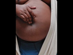 Guzzling Gainer Shake - Screenshot 6 of 16 - Feederism