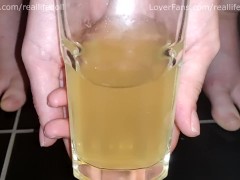 Cocktail making compilation - Screenshot 9 of 16 - Pee