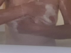 Bath time - Screenshot 10 of 16 - Bathroom