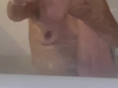 Bath time - Screenshot 3 of 16 - Tub