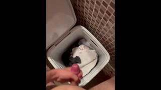 Self Handjob whit cum on dirty laundry - First Video