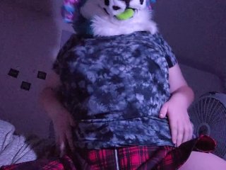 Fursuiter strips fur you