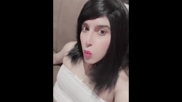 femboy teen masturbating