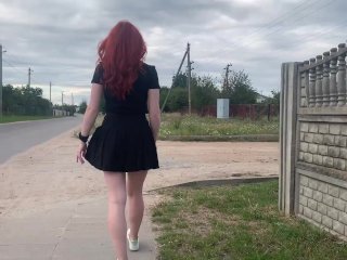 мастурбирует, redhead, outside, sloppy blowjob