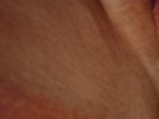 Spiele Mit Meiner Engen Creqmy-Muschi Für Dich