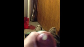 电话性爱时非常响亮的射精