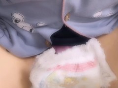 男の娘、極小貞操帯つけてオムツにおしっこ - Screenshot 15 of 16 - 赤ちゃん
