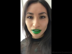 Video Cute Girl with Nasty Gas