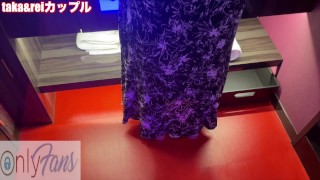Amatørpiger med store bryster og svedige håndjobs i badet med massive ansigtscumshots japansk