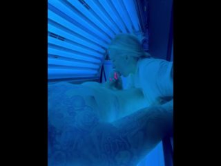 Slutty Tanning Salon Employee SneaksIn and Gives Me_One Amazing Blowjob!