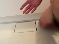 精液をだしたいのでオナニーをしなければならない。 - Screenshot 16 of 16 - Small Cock