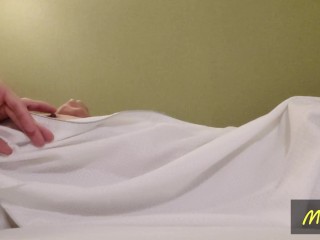 【homem Submisso】 Masturbação Mamilo De Menino Asiático Japonês Faz Orgasmo Mamilo no Hotel