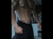 Preview 1 of BIG BODYBULDER FLEX AND CUM