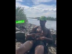 A MUST WATCH BEAUTIFUL VIEWS AND ALOT OF NUTTIN ON THE ROCS