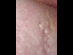 Flexing my tongue and throat w/audio