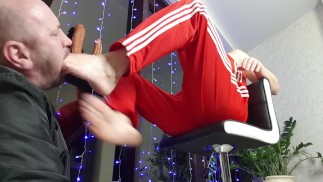 Dominant in Adidas dominates skinhead very hard-foot and sneakers fucks in the mouth and slaps feet2