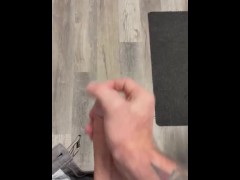 Lunch break rub  - Screenshot 7 of 16 - Masturbating