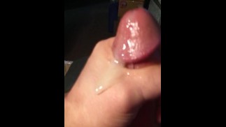 красные шорты кончают после часа