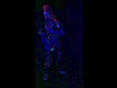 Singularity - Screenshot 2 of 16 - Punk