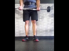 Gym growing my biceps