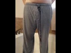 Wetting - Screenshot 2 of 16 - Naughty