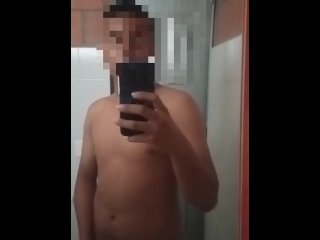 I bathe and touch myself on porn hub