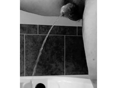 Pee Compilation - Screenshot 10 of 16 - Prince Of Suburbia