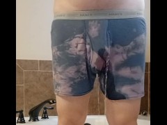 Wetting - Screenshot 10 of 16 - Kinky