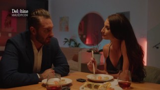 Дельфина - Игровое Свидание Становится Горячим И Парным После Рисования