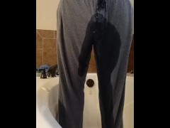 Wetting - Screenshot 10 of 16 - Suburbs