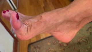 Cum On StepAunt's Feet With Red Nails and Anklet JOI Dirty Talk MILF GILF FOOTJOB