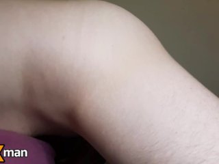 Fucking Pillow a Huge_Cumshot - SoloXman