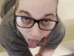 Kittyy facial then drinks piss