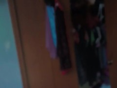 neighbor gives best handies