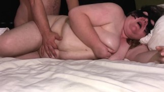 Attrape mon ventre. Baise mon trou du cul. Sexe anal en chaleur. Gelée Belly l’orgasme. Le sexe côté est le meilleur sexe.